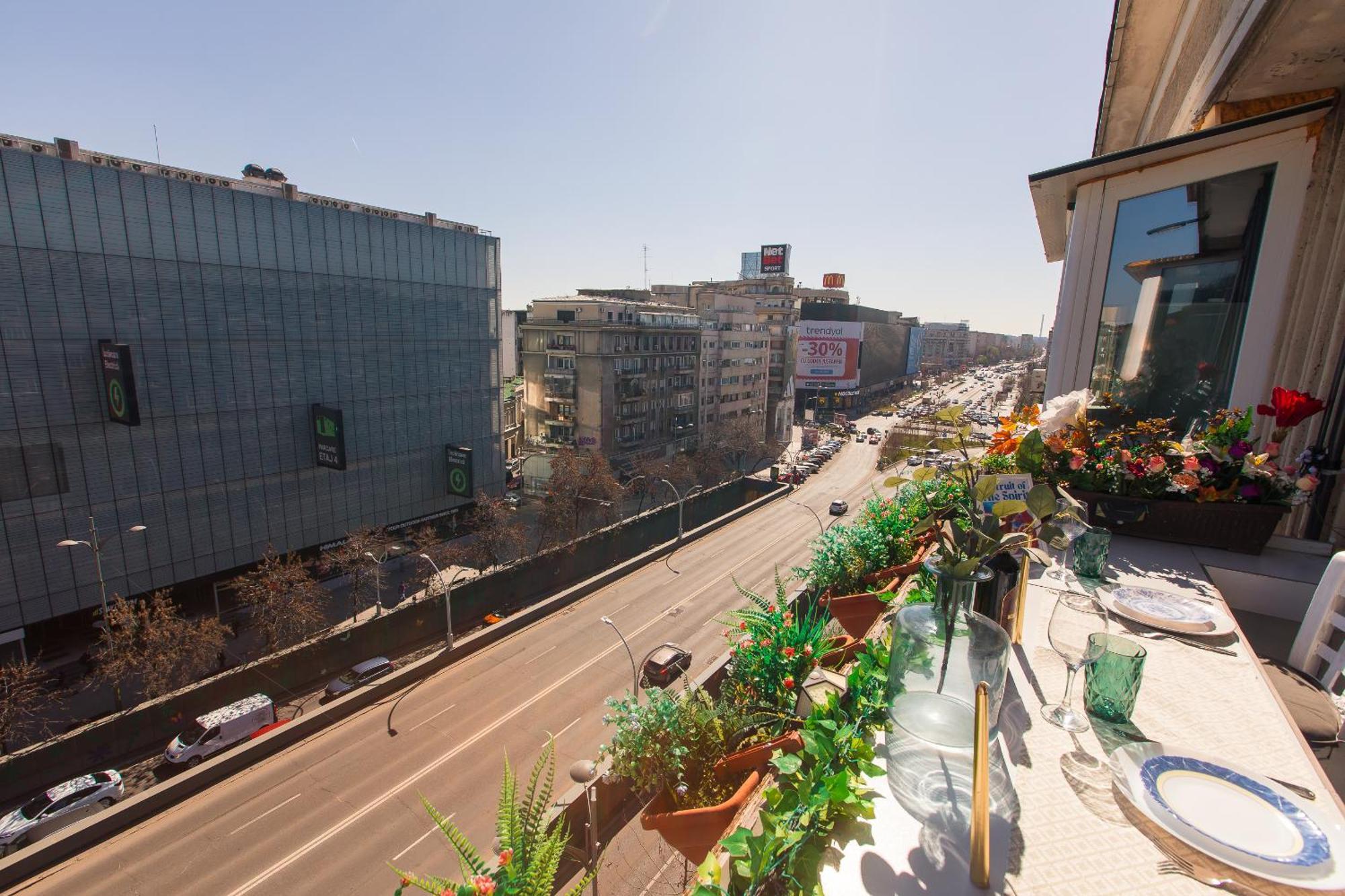 Old Town Apartment With Amazing View From The Balcony Bucareste Exterior foto